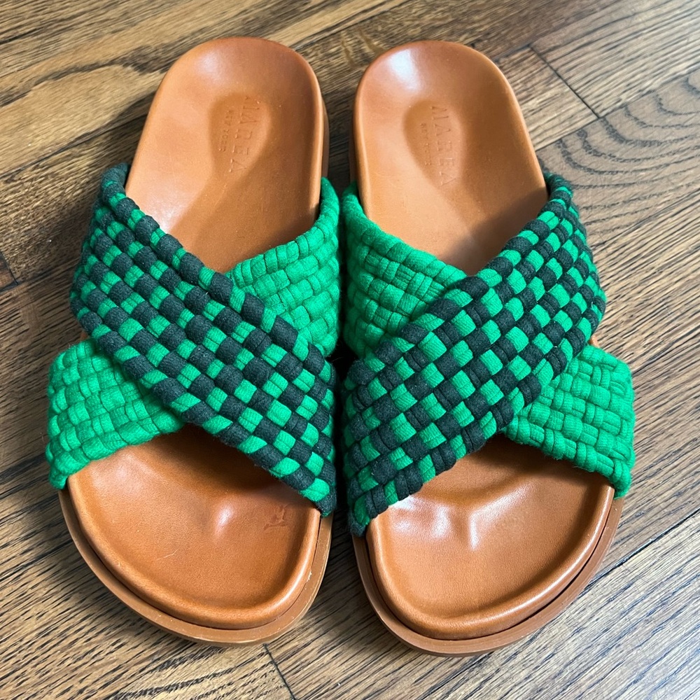 Marea Cross Over Wave Sole - Sz 38